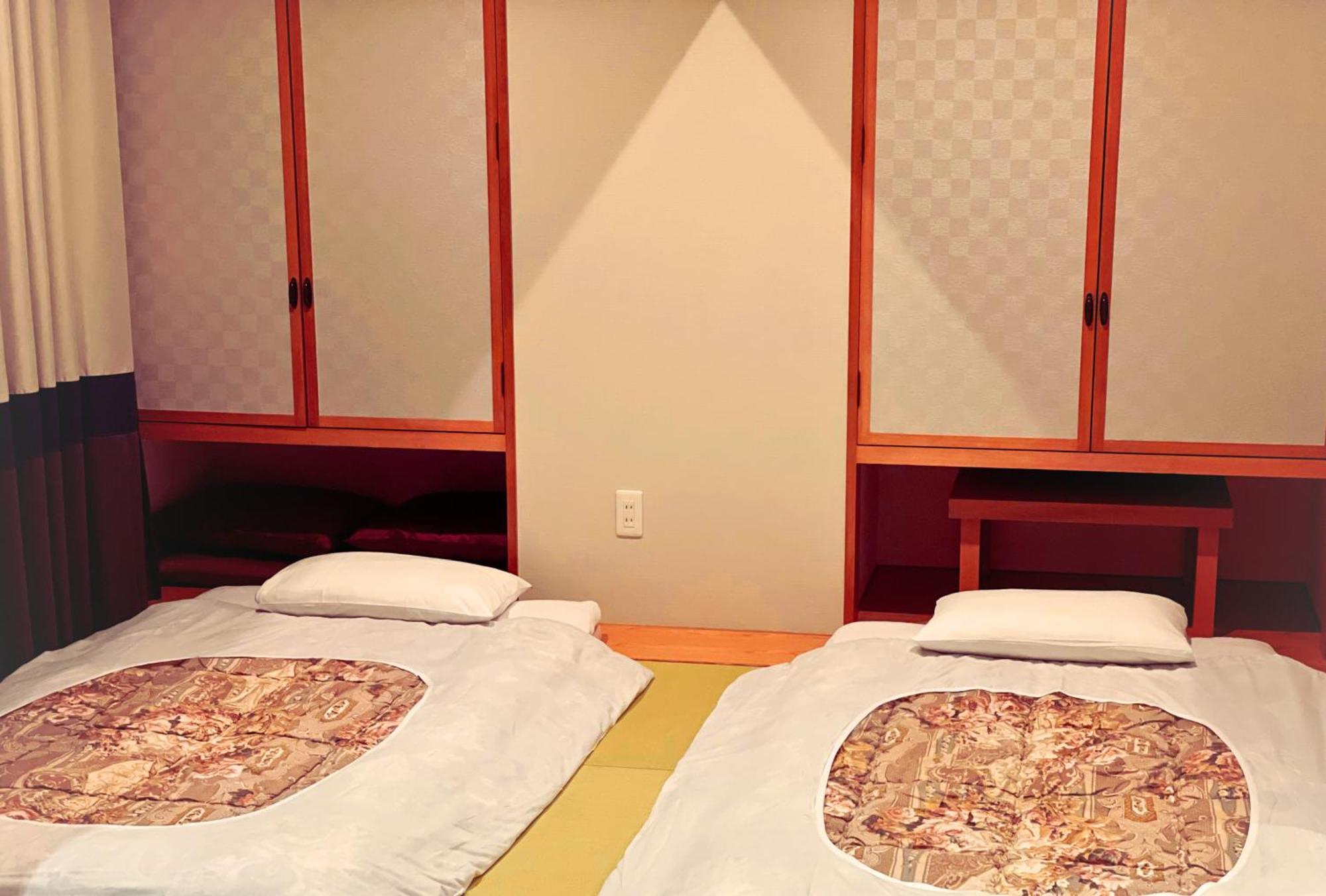 Global View Hotel 3*
